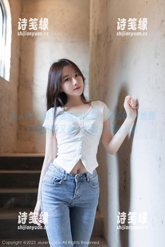 秀人网-黄婧GIGI 秀人网 - 没有底线的丝袜,黄婧GIGI给我们的资源又是一片倒—只说不做