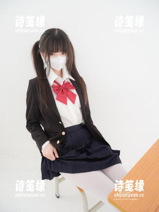 紧急企划-小婕 紧急企划 - 不怕冷的小婕,带来了“温柔”+套图分享,谁能抵挡?
