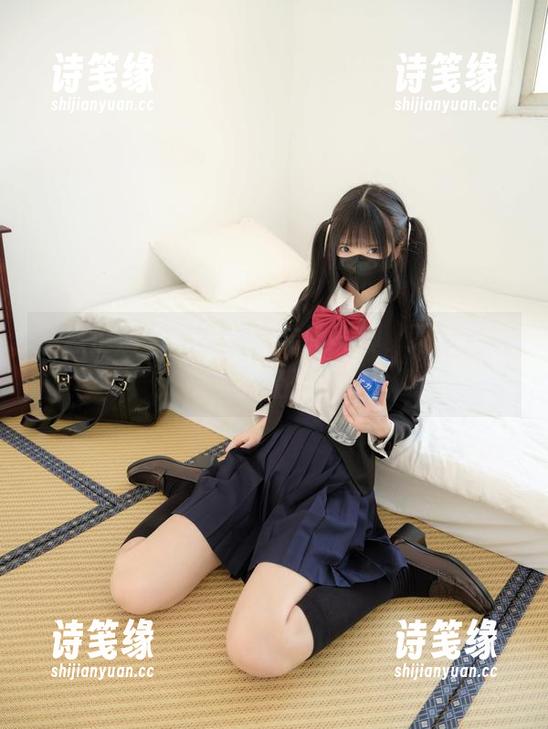 紧急企划-见希w 紧急企划 - 定制的见希w美脚,不经意间的轻盈