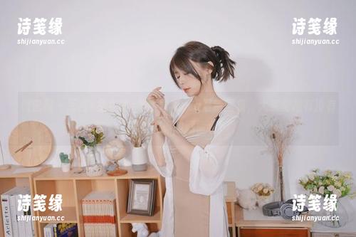 羊小雪juvia 微密圈 - 军舰+兔女郎=羊小雪juvia最新图集,大家觉得有没有开船被抓的剧情啊?