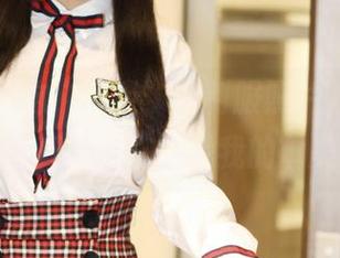 美媛馆 – 这“免费”的制服照片，Cris_卓娅祺真的是在调戏我的审美吗？