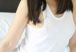 美媛馆 – 蓝夏Akasha的白裙，美到让你想要一件，虽然其实你没想过！