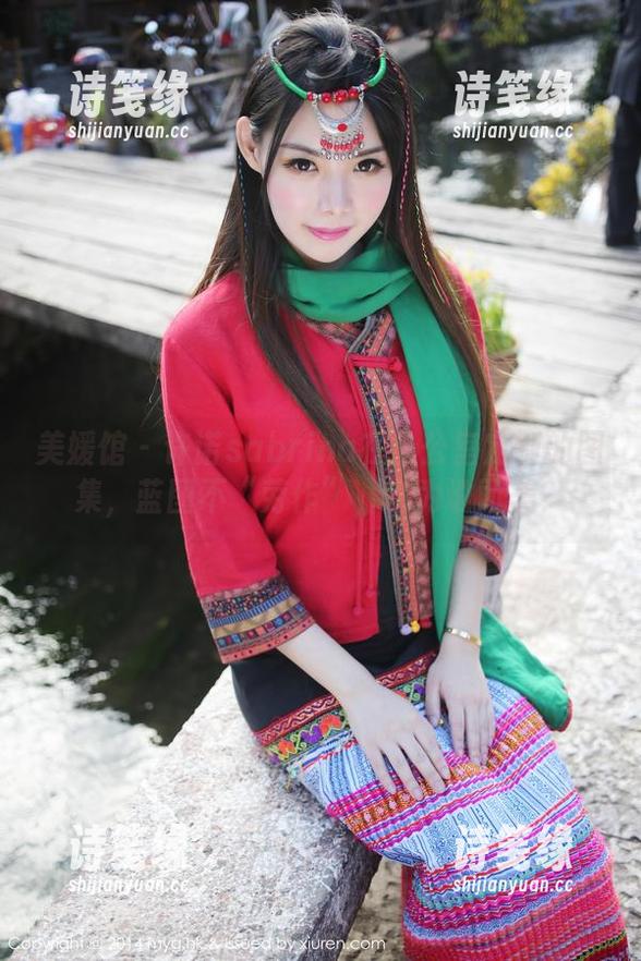 美媛馆-许诺sabrina 美媛馆 - 许诺sabrina在办公室定制的图集,蓝图不“劳作”,它为谁而美?