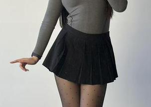 微密圈 – 看了美邵女Baby的美图，肉丝连体让人想多了，糟糕，不该想的都想了……