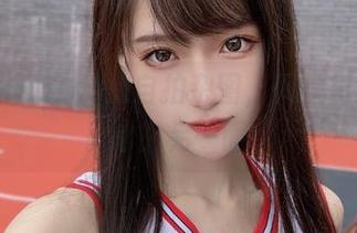 腐团儿Ikaros的自拍杂图，网盘里全是日常的另一面