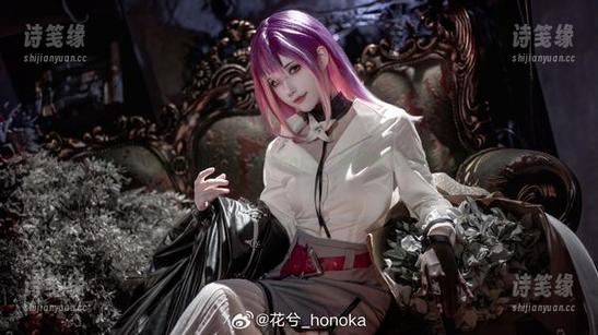 在六叠间瞎逛的花兮_honoka，顺便留下些美图资源！