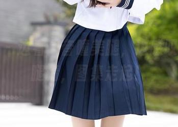 语画界 – 边看月音瞳美腿，边感叹：人间腿精，图集走起！