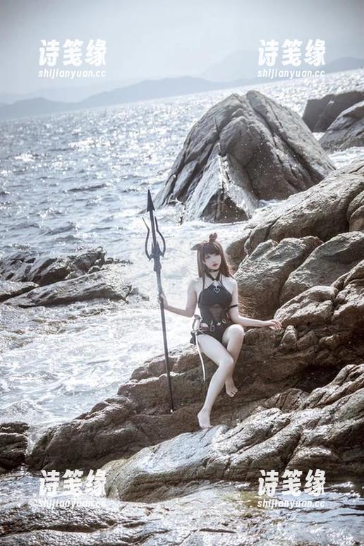 阿薰kaOri的女高中生写真，高清却不复读机那么认真
